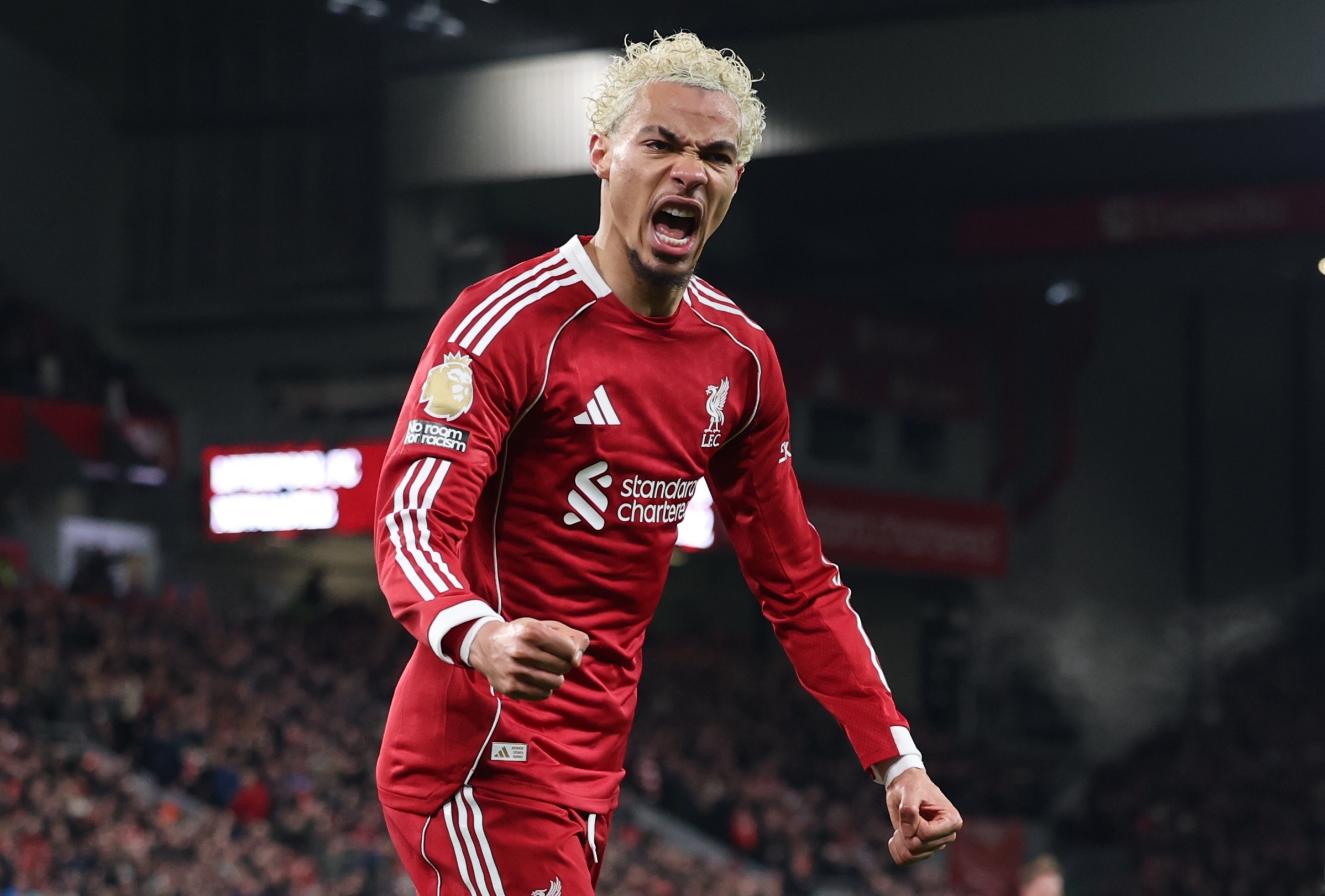 略有进步！亨德森14中8得到25分5板3助1断1帽 5失误还是太多